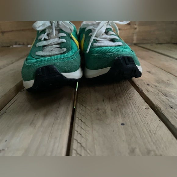 Nike Waffle Debut Vintage Stadium Green Opti Yellow DX2931-300 Women's Size 6 - Picture 5 of 10